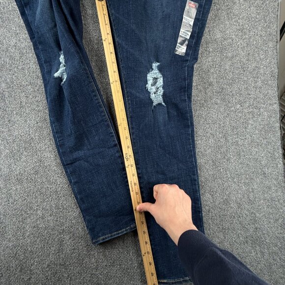 NWT Levis Womens Denim 711 Skinny Jeans W33 L30 16 Medium Mid Rise Distressed - Picture 6 of 16